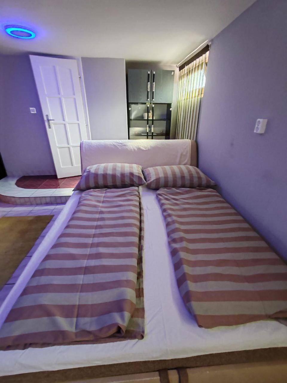 Hajnal Apartman Hajduszoboszlo Ngoại thất bức ảnh